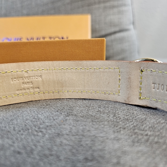 Louis Vuitton MM Monogram Dog Leash and Collar - Picture 11 of 16